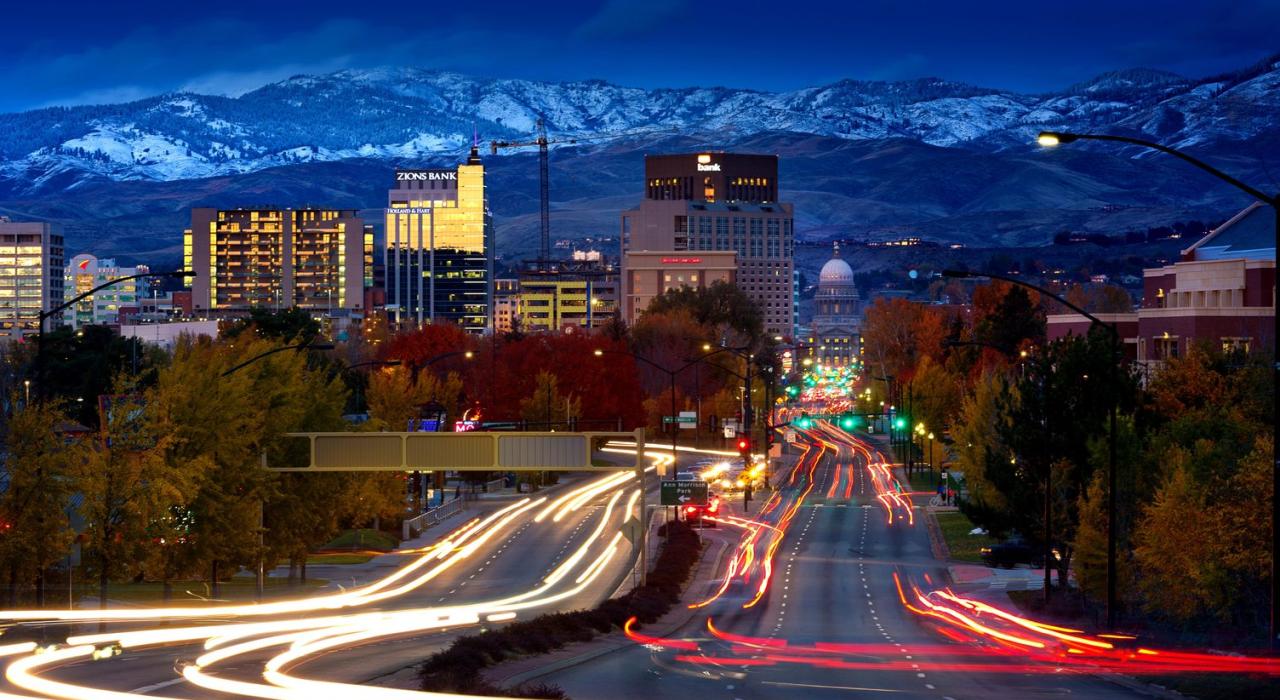 Boise skyline at night